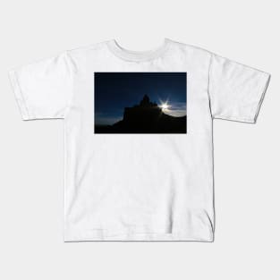 Monument Valley sun and shadow Kids T-Shirt